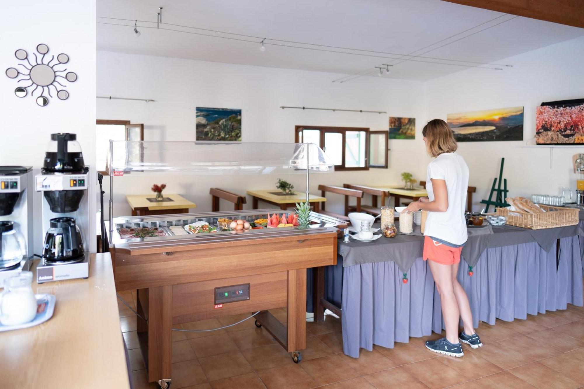 Feriendorf La Mora Calvi  Kültér fotó